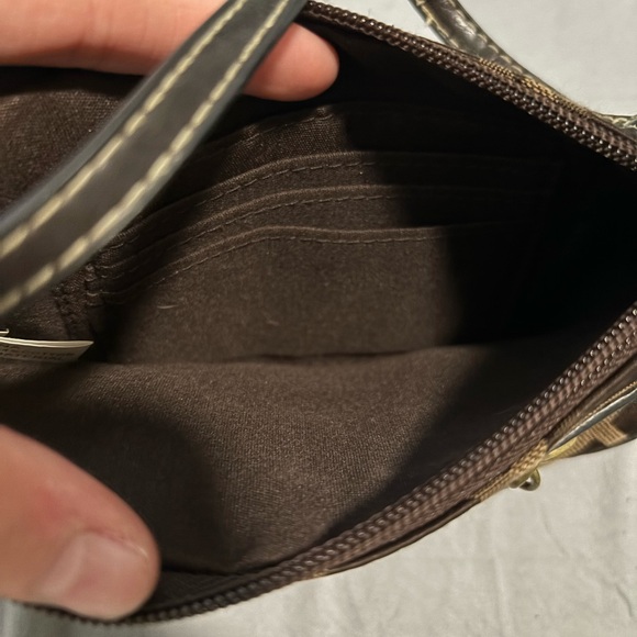 Little Brown Purse! 👜 - Picture 3 of 4